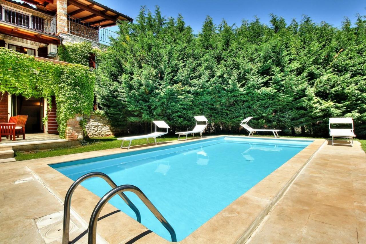 Villa Anthony With 3 Bedroom And Private Pool Near Umag Materada Екстериор снимка